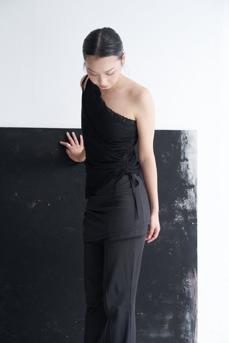 2026 SPRING / SUMMER—Seeing fluidity in stillness.