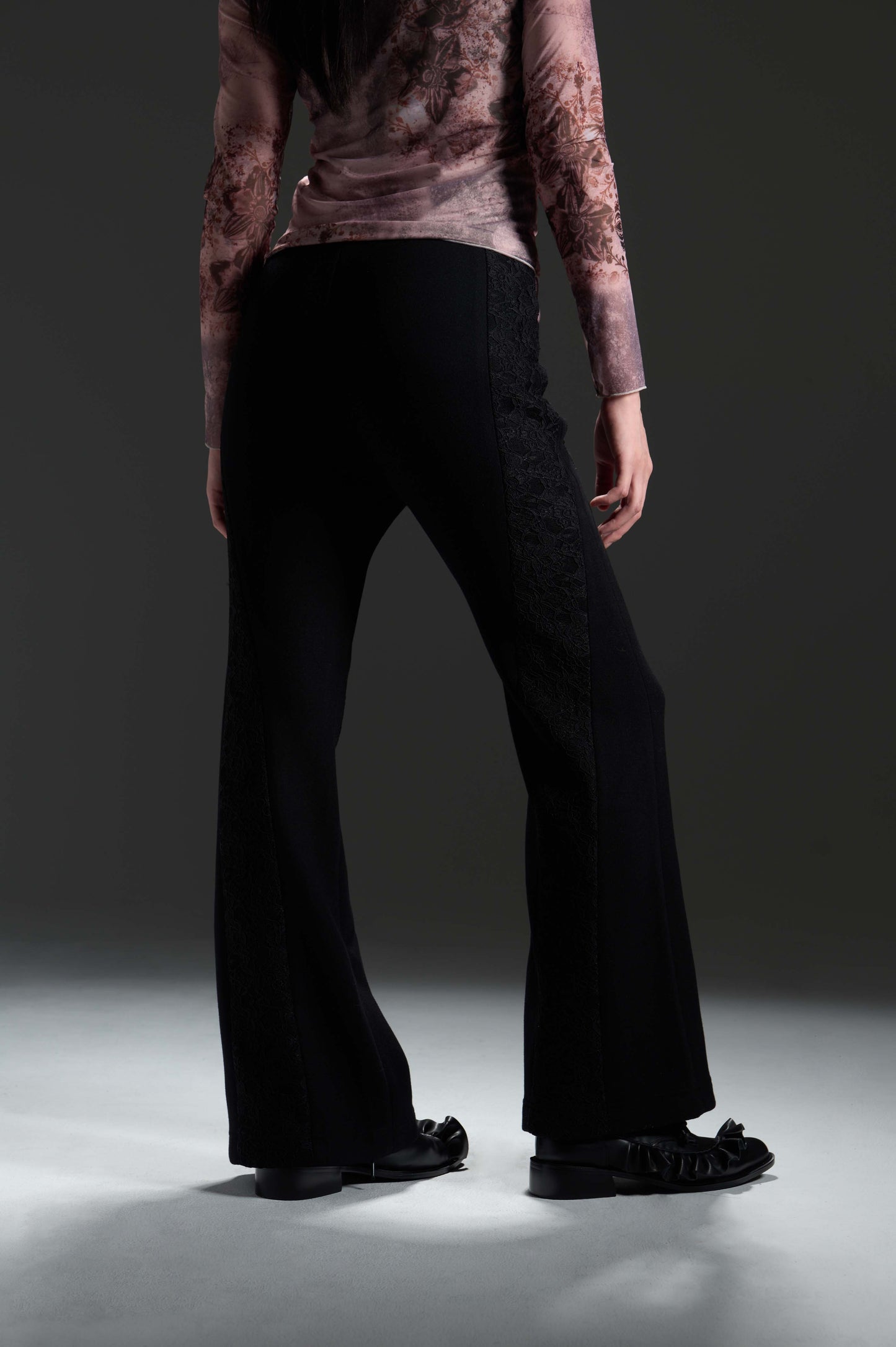 LL羊毛蕾絲褲-羊毛保暖印花蕾絲喇叭褲