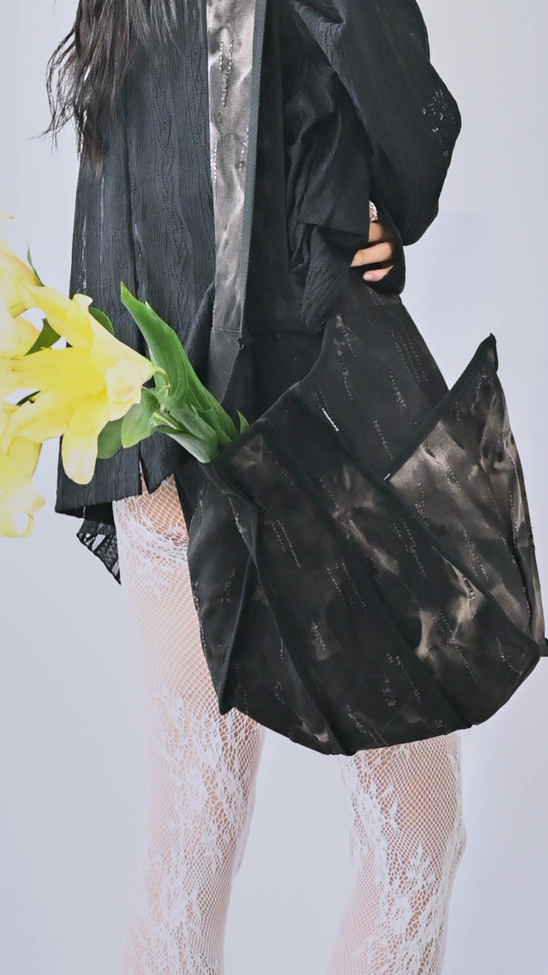 Terrway x 聯名燒花側背包