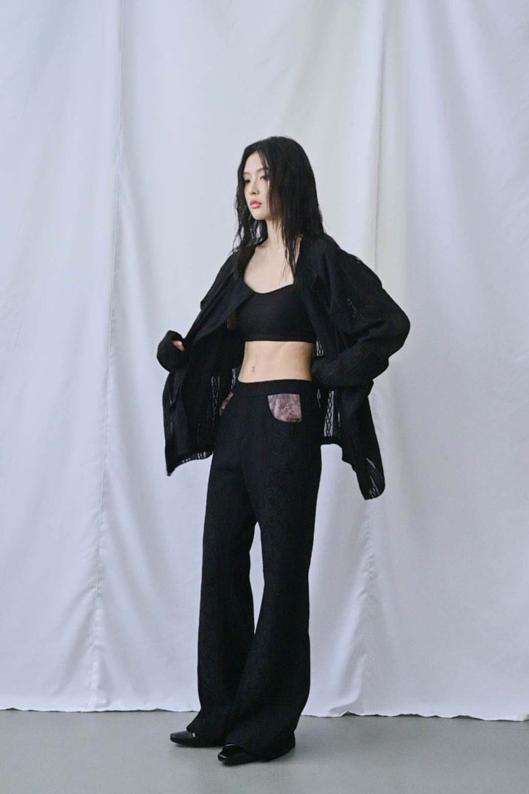 蕾絲垂褶針織罩衫