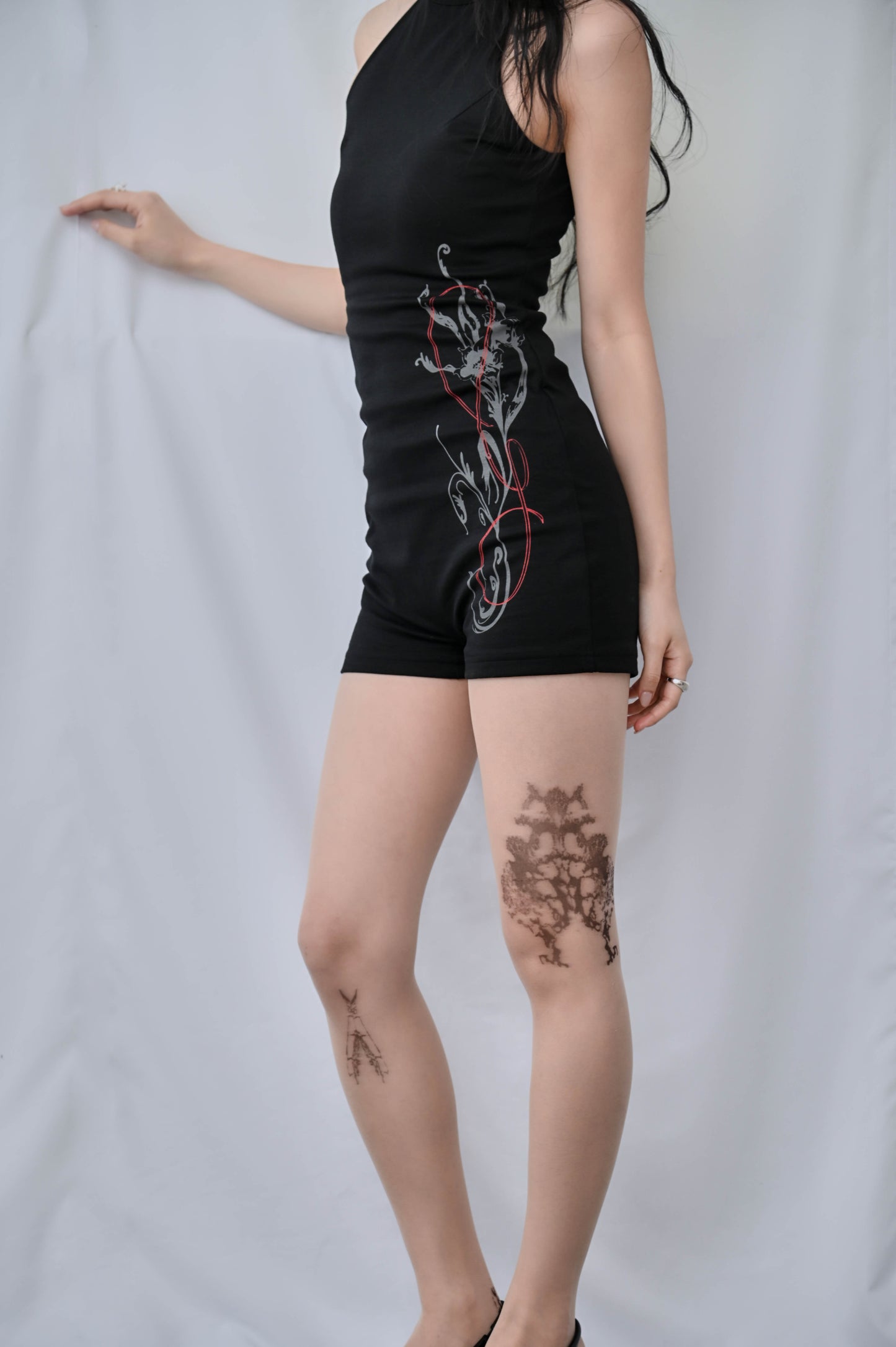 高領水仙印花削肩連身衣