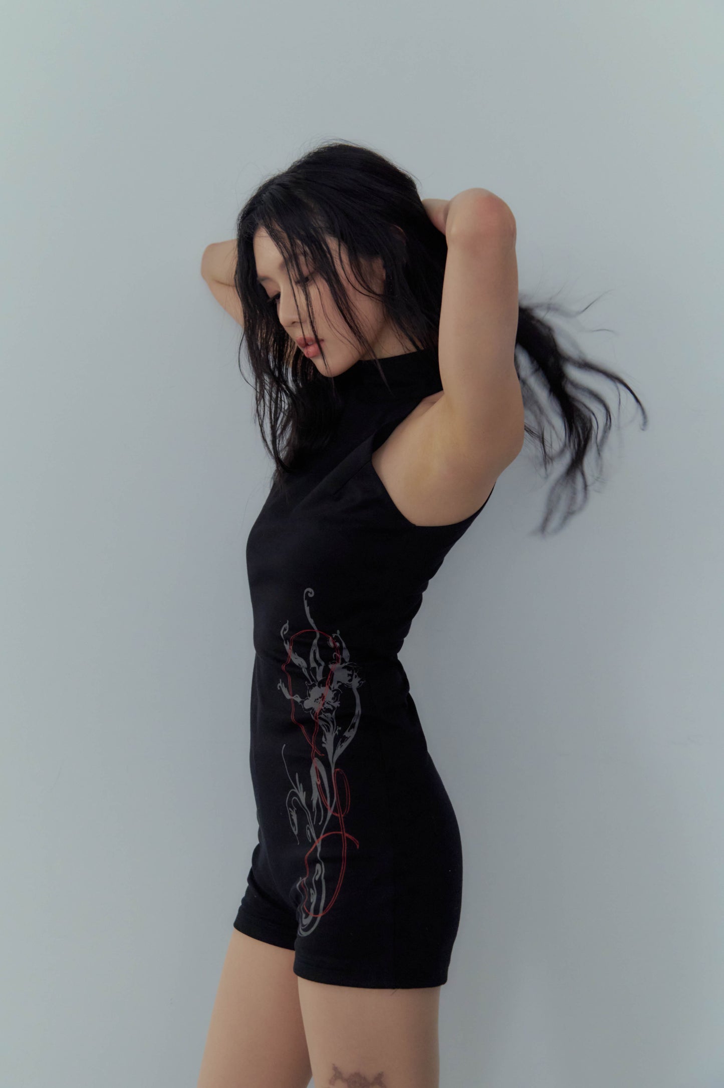 高領水仙印花削肩連身衣