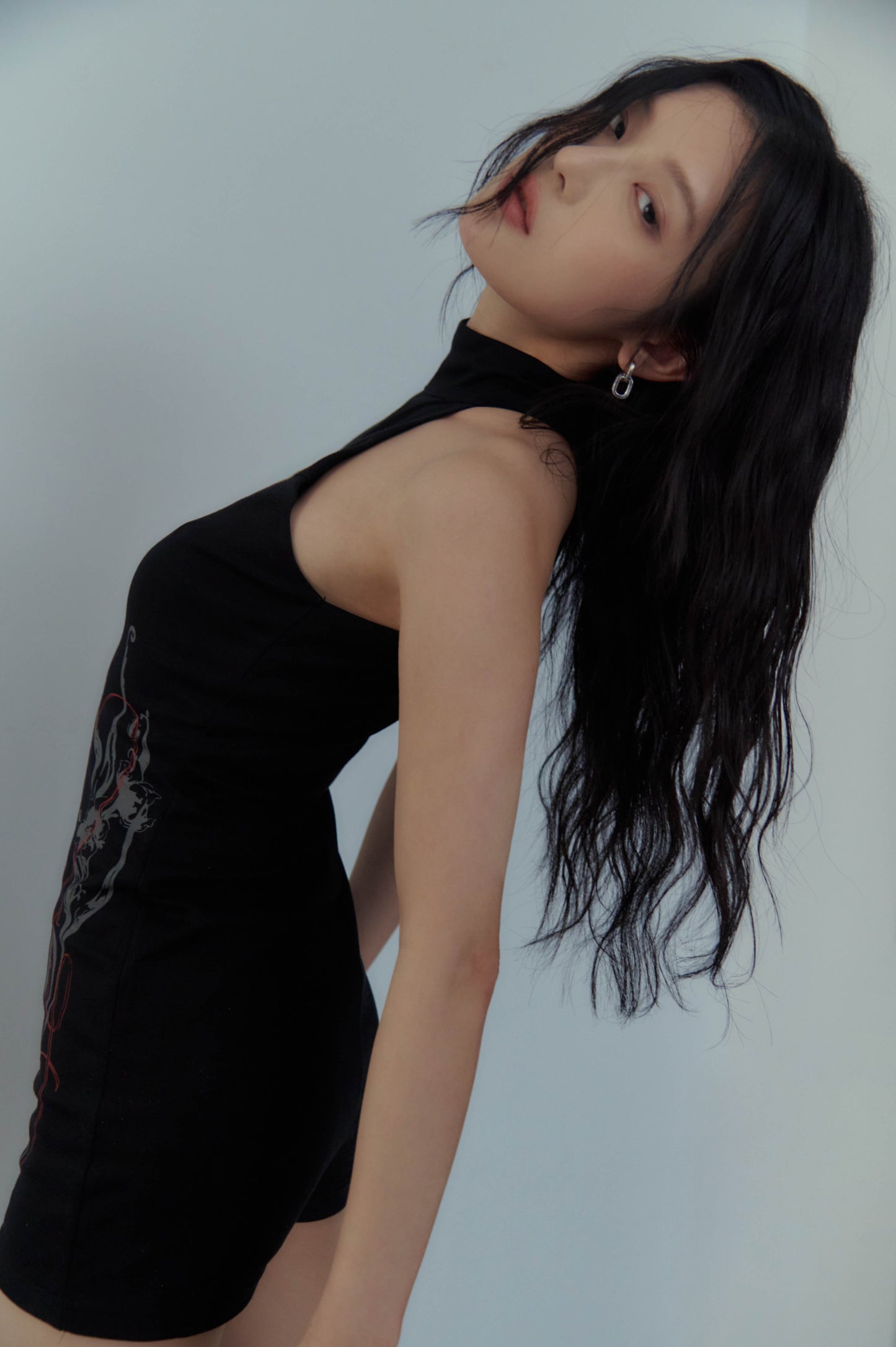 高領水仙印花削肩連身衣