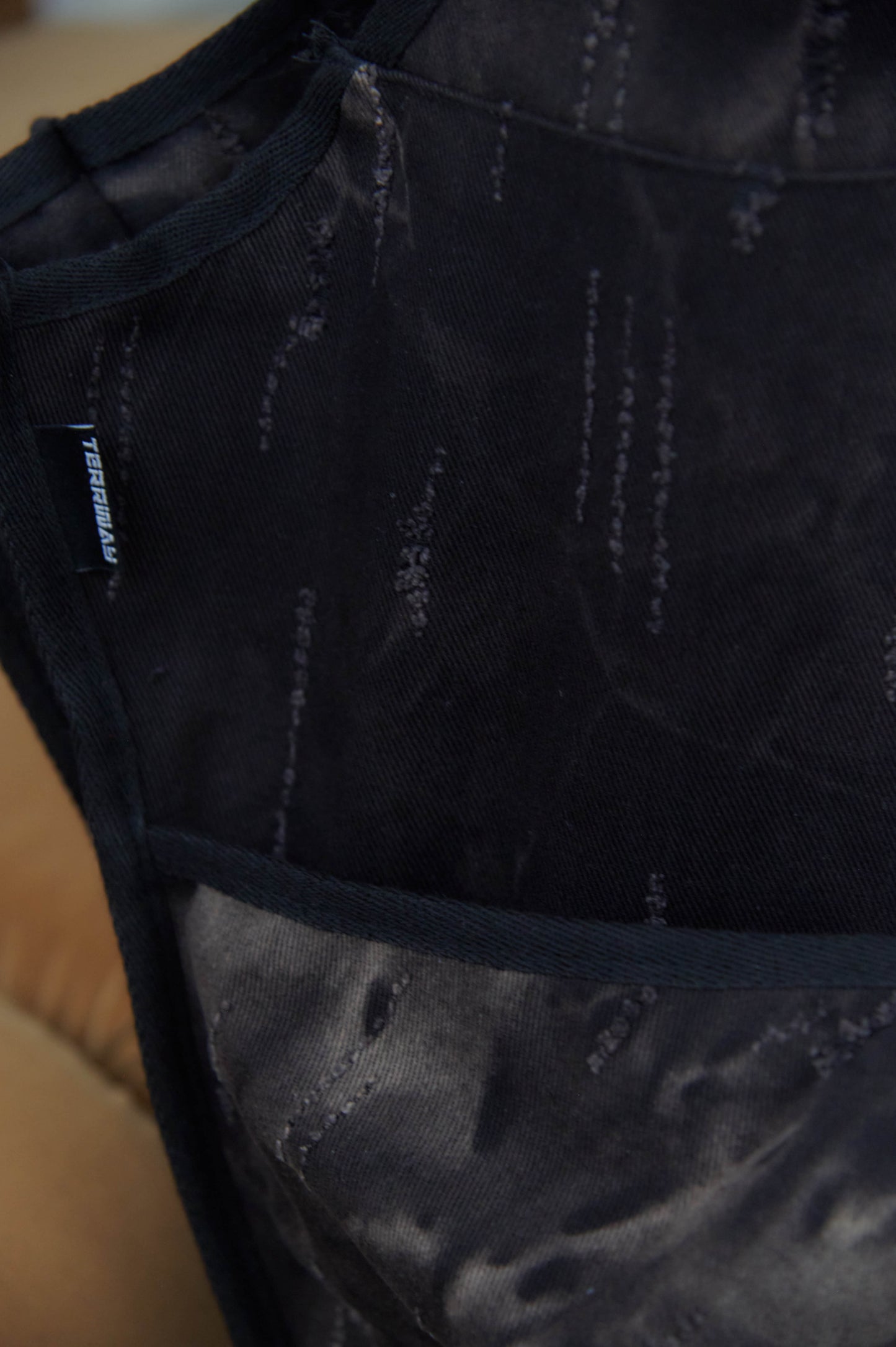 Terrway x 聯名燒花側背包