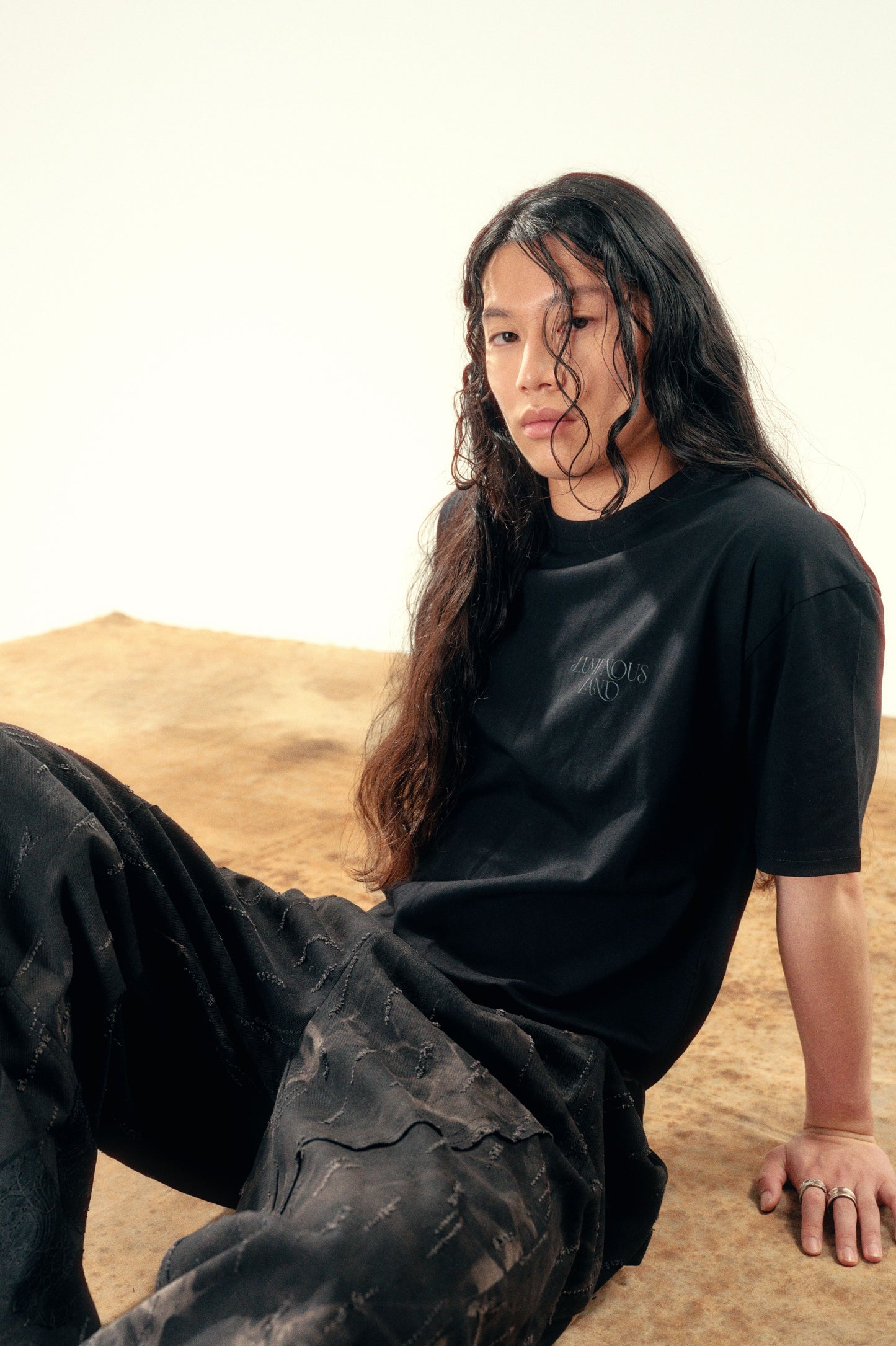 LL Ember 品牌後印花T恤