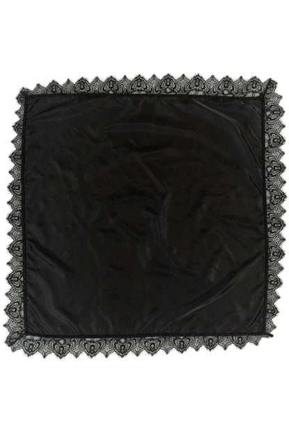 𝑳𝑳 𝑬𝒎𝒃𝒆𝒓 𝒔𝒄𝒂𝒓𝒇-絲緞蕾絲多用途方巾平口上衣